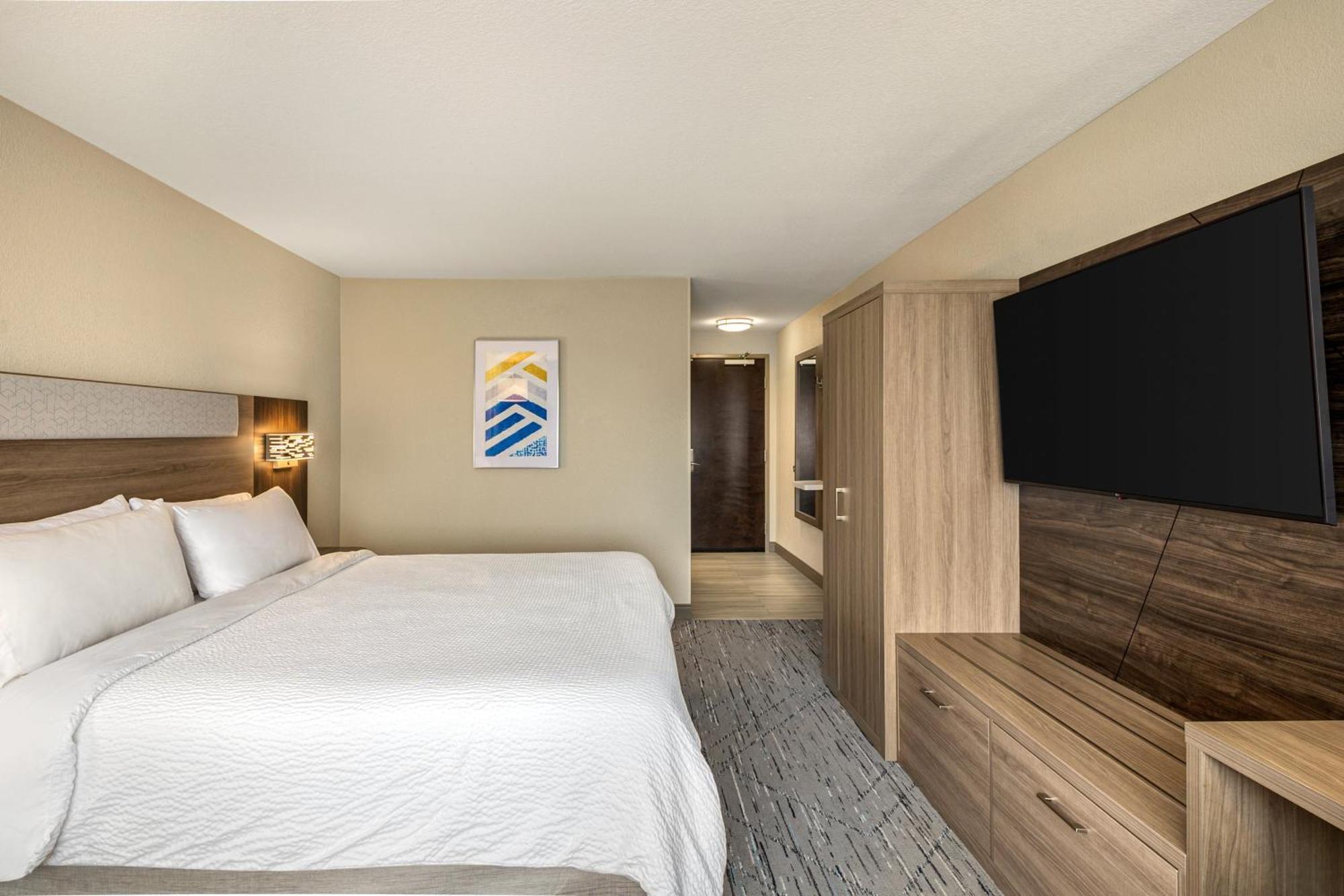 Standard Room,1614790709:JPEG