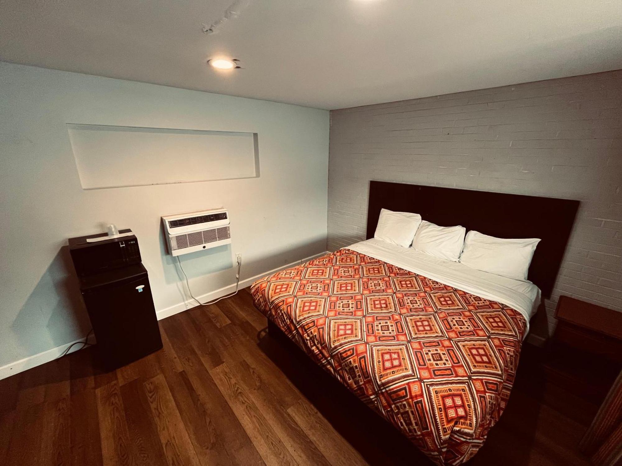 King Room,1707049324:JPEG